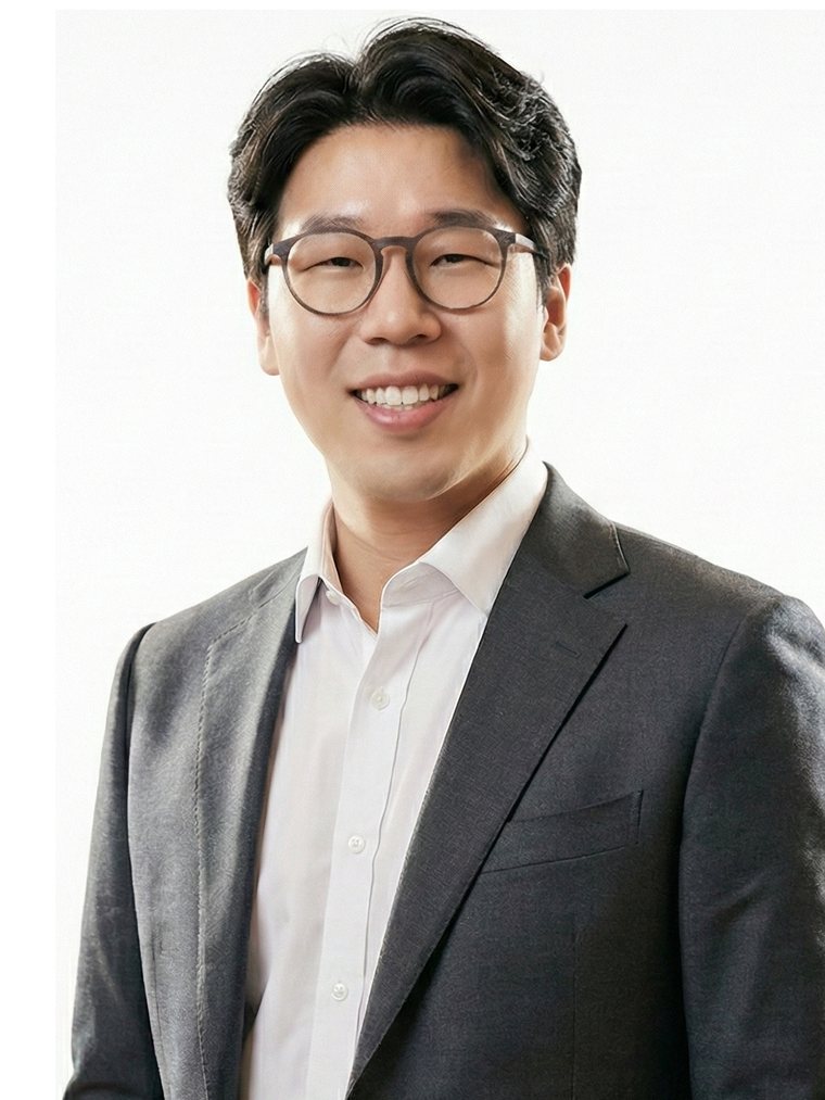 테너 오의영 프로필 — 연세대 성악과, 독일 뉘른베르크 국립음대 오페라과 석사